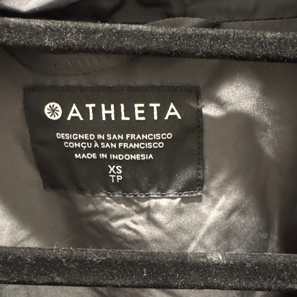 Athleta Women's Black Bomber Jacket NWOT - Picture 6 of 9
